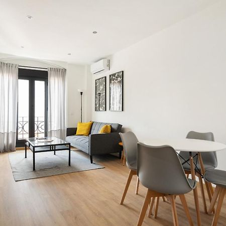 Apartamento En La Avenida De La Albufera Alquiler Temporal Madrid Bagian luar foto