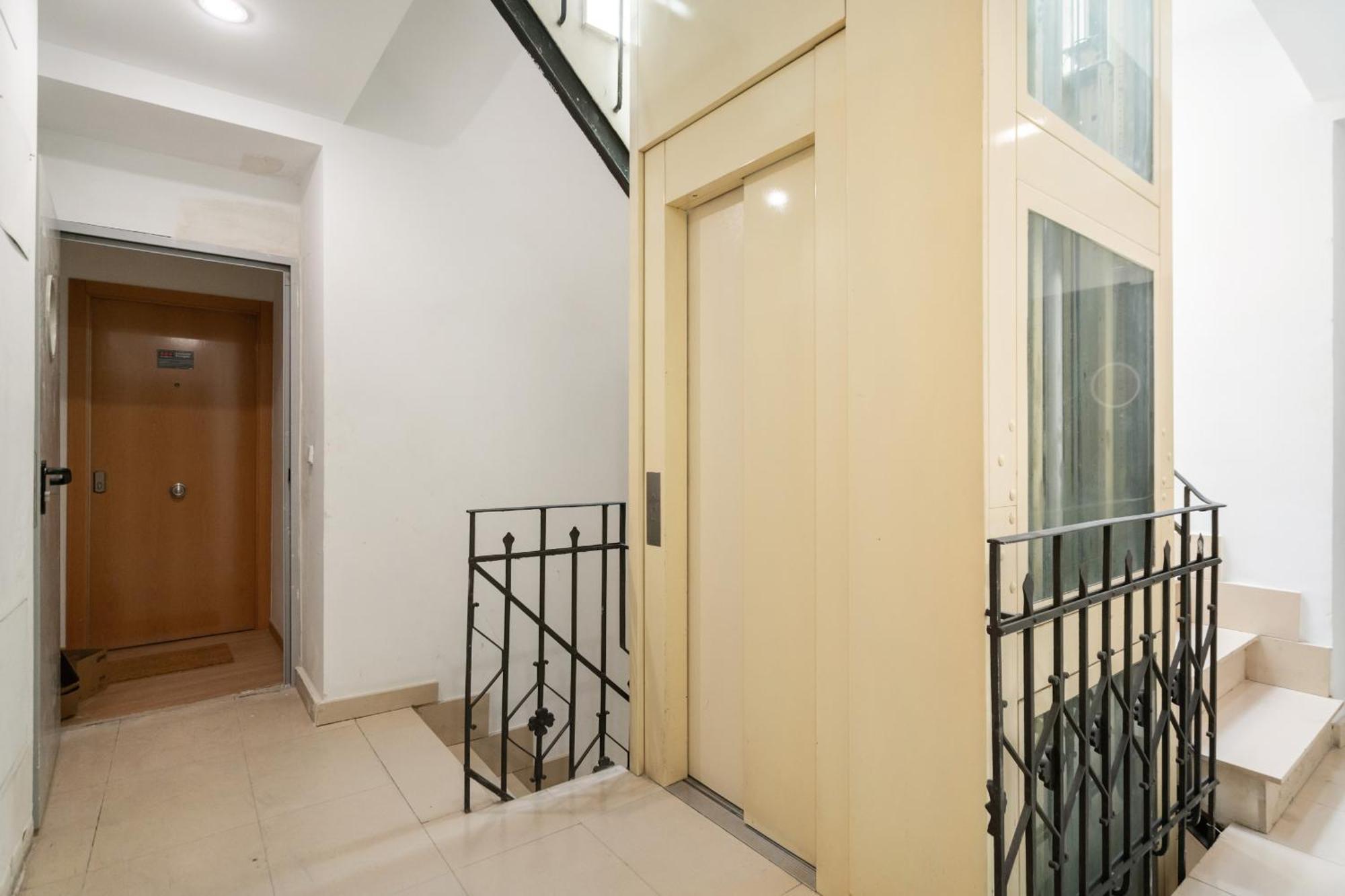 Apartamento En La Avenida De La Albufera Alquiler Temporal Madrid Bagian luar foto