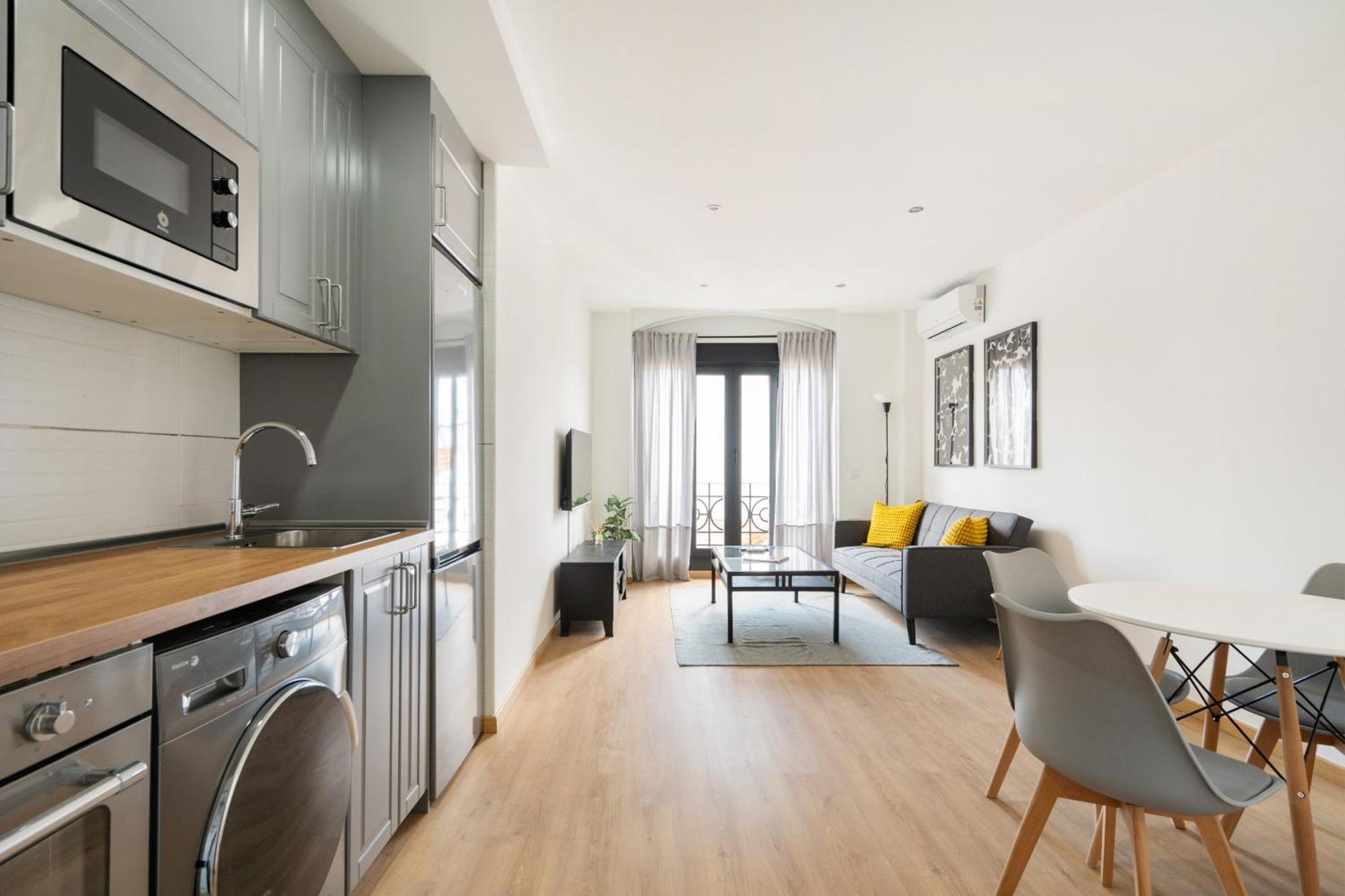 Apartamento En La Avenida De La Albufera Alquiler Temporal Madrid Bagian luar foto